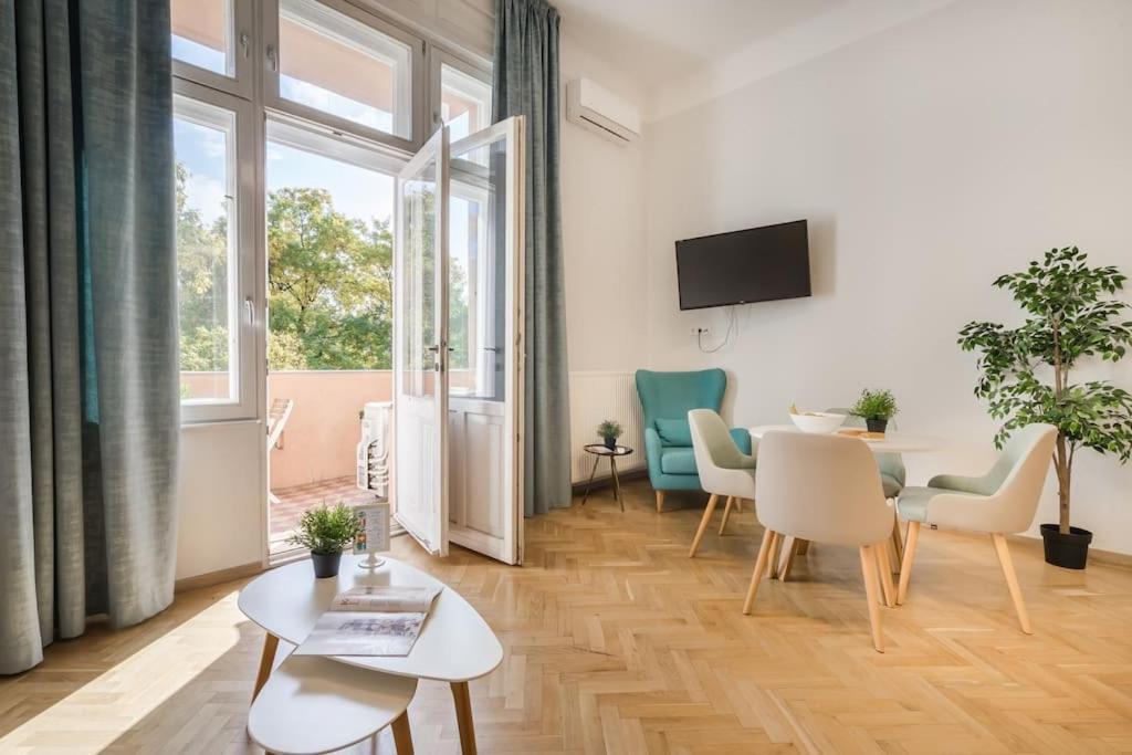 Klauzal Garden City Apartments Boedapest Buitenkant foto